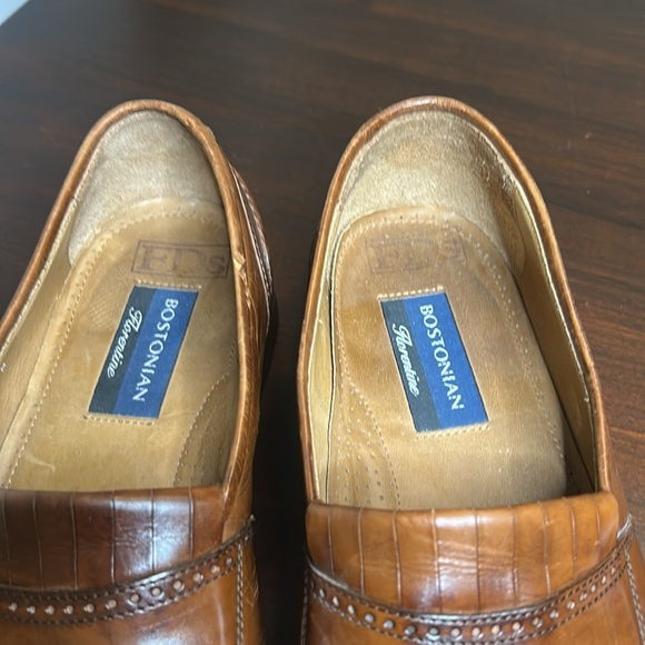 Vintage Bostonian Florentine Leather
Fringe Tasseled Moc Toe Loafers Italy - Picture 15 of 17